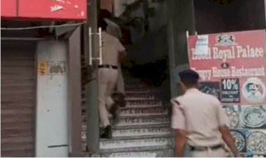मथुरा समाचार: तैंतीस होटलों पर छापा, चौबीस को नोटिस और छह होंगे सील