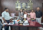 बहेड़ी: जन सुनवाई में दिखी संवेदनशीलता, नेत्रहीन महिला को तत्काल मिला अंत्योदय राशन कार्ड