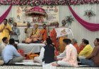 बहेड़ी पहुंचे जगद्गुरु शंकराचार्य, गौ संरक्षण का दिया संदेश