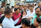जौहर यूनिवर्सिटी पर कार्रवाई के विरोध में सपा का प्रदर्शन, राज्यपाल के नाम सौंपा ज्ञापन