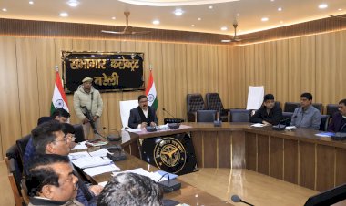 सीएम डैशबोर्ड पर सख्ती