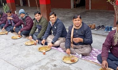 सेंथल में मकर संक्रांति: खिचड़ी प्रसाद और सामाजिक समरसता का उत्सव