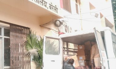 महिला अस्पताल बरेली में एम्बुलेंस बनी दवा ढोने का साधन