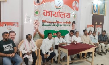 मथुरा: पुलिस दमन मजदूरों की आवाज उठाने से नहीं रोक सकता- मुकेश धनगर