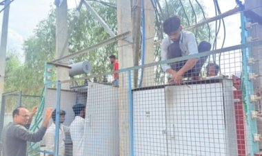 बरेली: टांडा सादात गांव में बिजली संकट दूर, पूर्व प्रधान रफीक अहमद के प्रयासों से दुरुस्त हुआ ट्रांसफार्मर