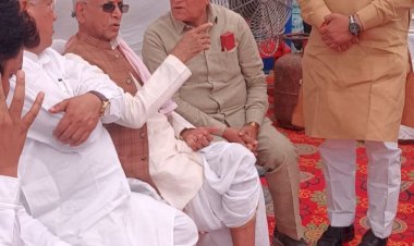 चंपत राय: प्रोफेसर की नौकरी छोड़ राम काज में समर्पित किया जीवन, कहलाए 'अयोध्या की इनसाइक्लोपीडिया'