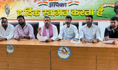 बरेली के विकास कार्यों पर सपा के सवाल