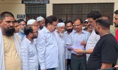 बहेड़ी की जनसमस्याओं को लेकर प्रदर्शन