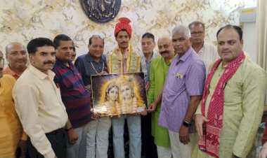 अंतरराष्ट्रीय कार्फेबाल खिलाड़ी पारस मिश्रा का हुआ सम्मान