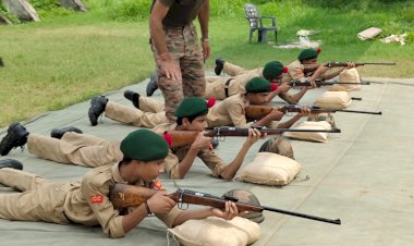 जाट रेजिमेंट सेंटर में हरिति स्कूल के कैडेट्स ने सीखी निशानेबाजी