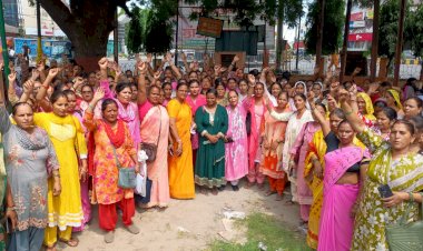 2500 रुपये प्रोत्साहन राशि को मूल मानदेय में शामिल करने की मांग