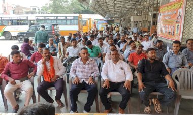 रोडवेज कर्मचारियों ने 10 सूत्रीय मांगों को लेकर उठाई आवाज