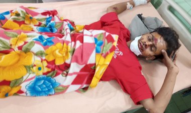तेज रफ्तार पिकअप की टक्कर से युवक घायल