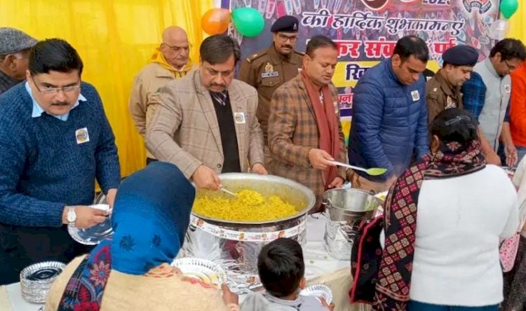 मकर संक्रांति पर खिचड़ी सहभोज से बढ़ेगा आपसी प्रेम- एडीजी, मकर संक्रांति पर नाथ नगरी में खिचड़ी सहभोज का भव्य आयोजन