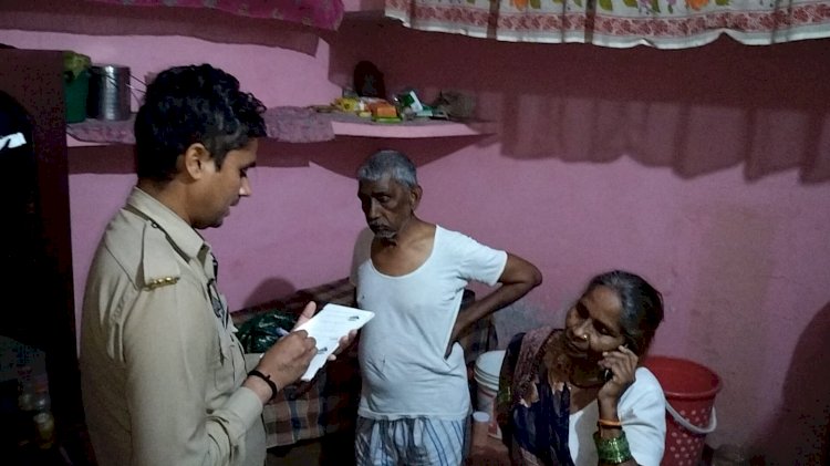 सोती रही पुलिस, चोर करते रहे चोरी, घर से हजारों का सामान ले उड़े अज्ञात चोर