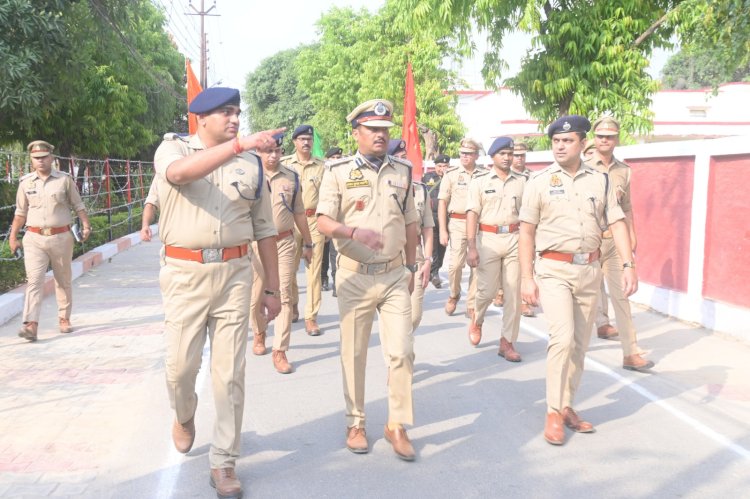 परेड में जोश, ऑफिस में होश...डीआईजी ने परखी पुलिस लाइन और एसएसपी ऑफिस की व्यवस्थाएं