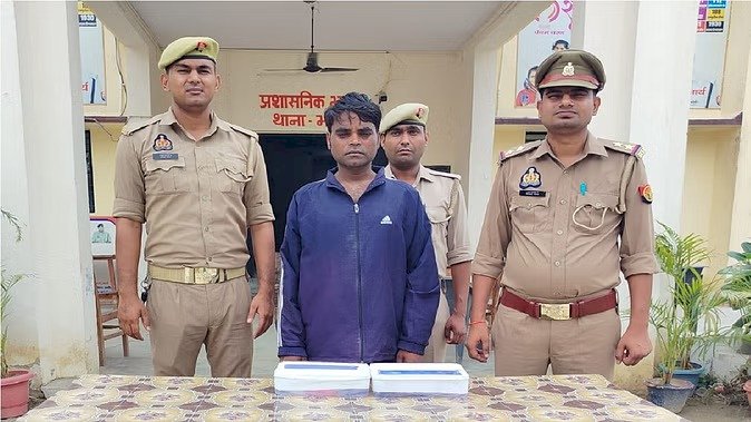 पत्नी के चरित्र पर था शक, शराब के नशे में बेल्ट और चाकू से गला रेतकर कर दी हत्या