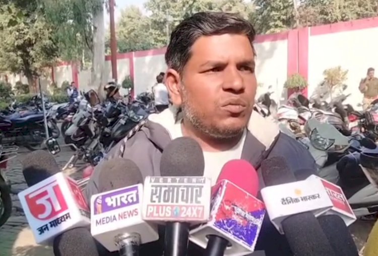 मेरठ: सूअर पालन पर गुर्जर बिरादरी का विरोध, दलित युवक पर हमला; परिवार दहशत में, घर पर चिपकाए 'पलायन' के पोस्टर