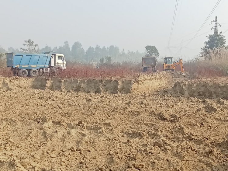 मीरगंज धड़ले में हो रहा खनन, माफिया सक्रिय या प्रशासन सोया?