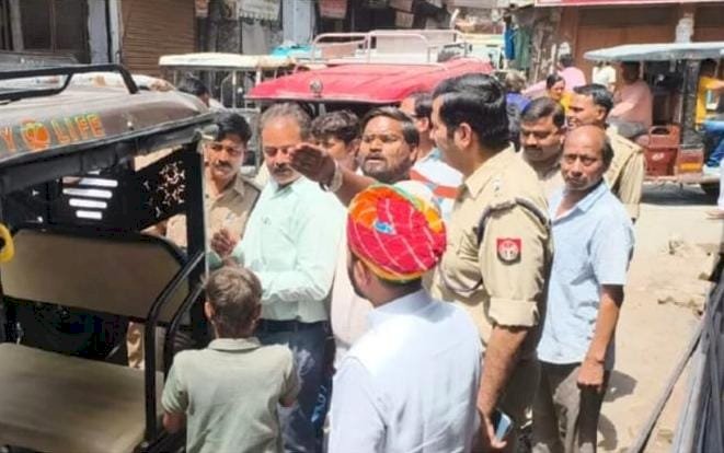 जाम में फंसे अफसर और बेबस होती व्यवस्था