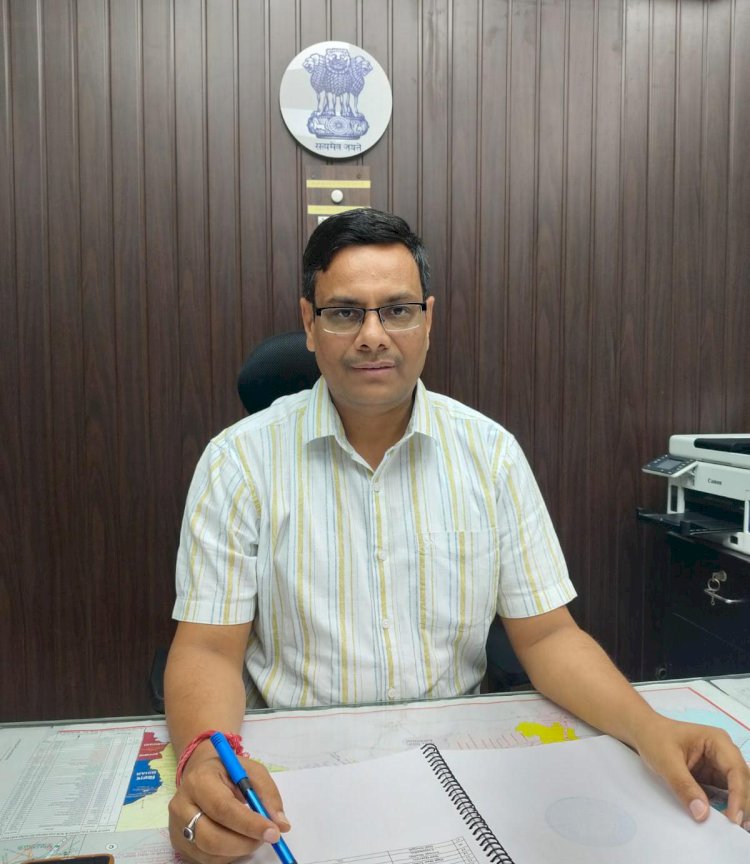 आगरा मंडल में गिरीश कुमार गुप्ता ने संभाला एडीआरएम का पद