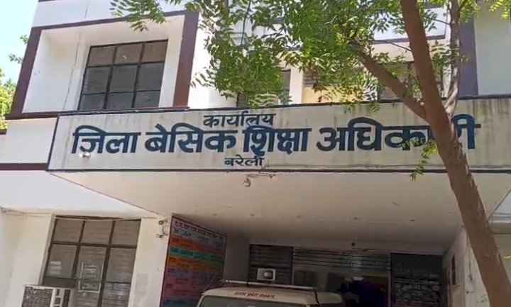 छात्राओं की आवाज बनी कार्रवाई का कारण