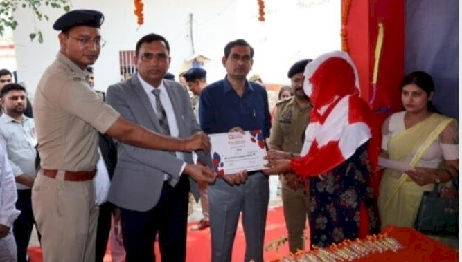 जिला कारागार में महिला बंदी बनाएंगी ठाकुरजी के लिए माला, स्वावलंबन की ओर कदम