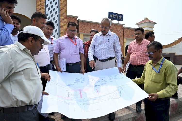 पूर्वोत्तर रेलवे के महाप्रबंधक ने बरेली में किया संरक्षा निरीक्षण, अमृत भारत स्टेशन योजना की समीक्षा