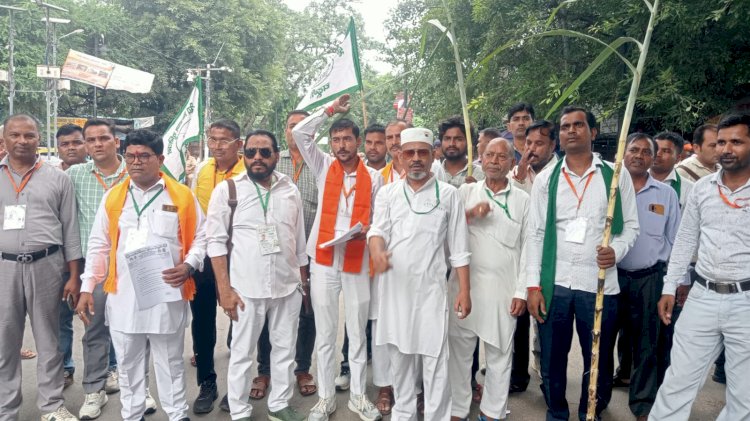 किसानों की नौ सूत्रीय मांगों को लेकर ज्ञापन, आंदोलन की चेतावनी
