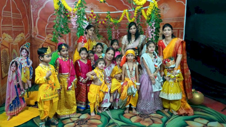 ब्रज उत्सव में बच्चों ने सीखे गौ सेवा के संस्कार