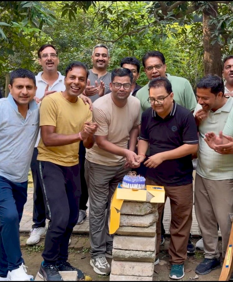 गांधी उद्यान में क्रिकेट के साथ दोस्ती का भी जश्न
