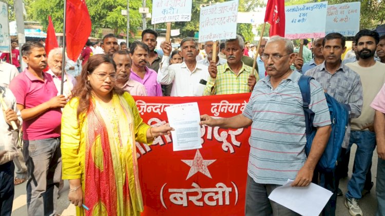 एसआईआर रद्द करने और मुख्य चुनाव आयुक्त को हटाने की मांग
